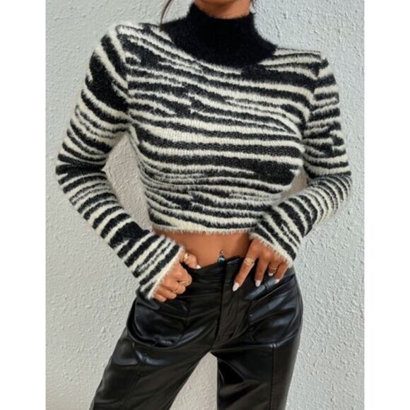 Fuzzy Cropped Zebra Sweater Turtleneck Animal Print Sexy Club Party Black Med - Picture 1 of 10